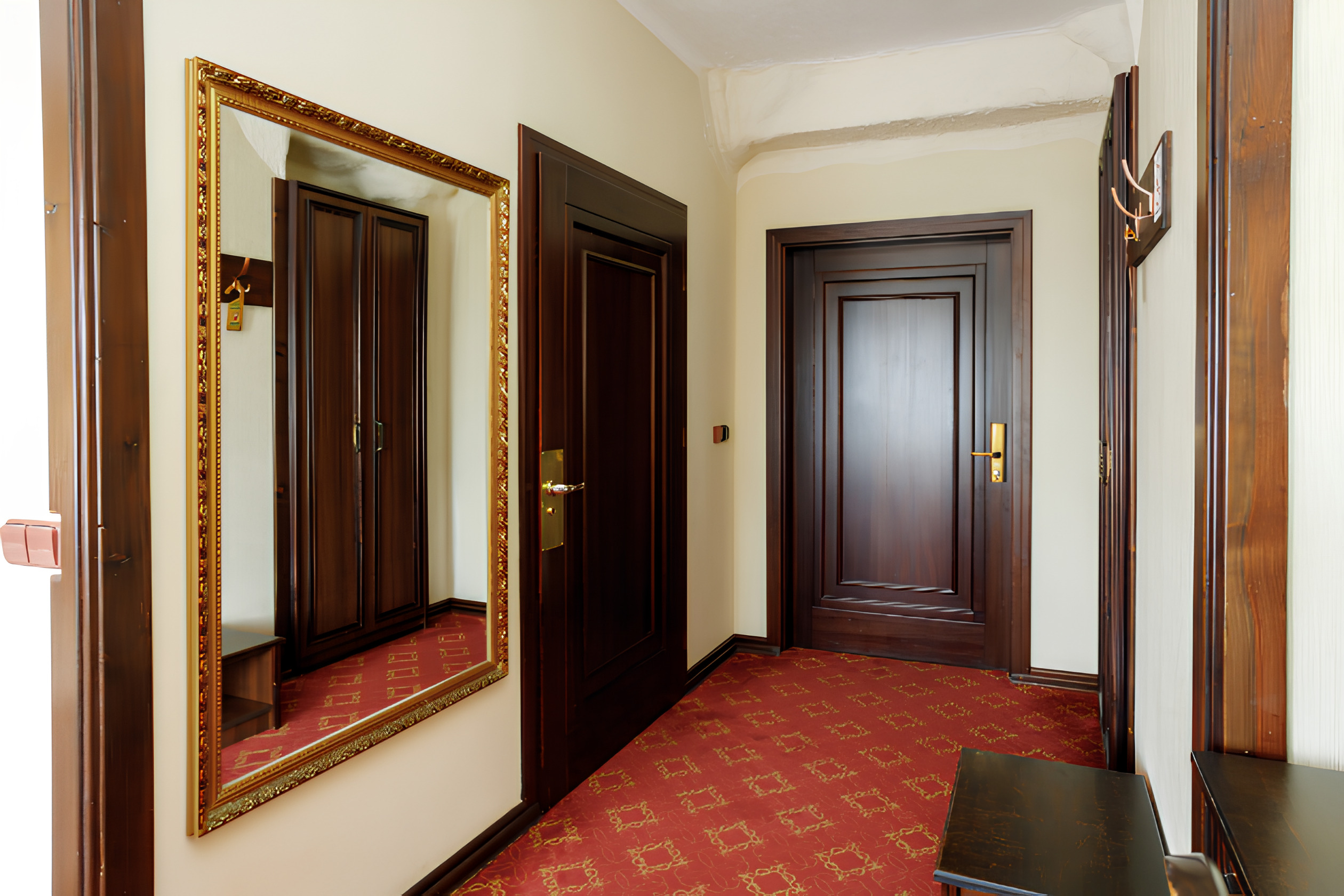 Triple standard - hallway